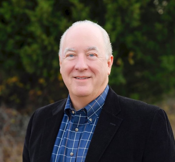 Services economy remains on growth track in November, reports ISM 