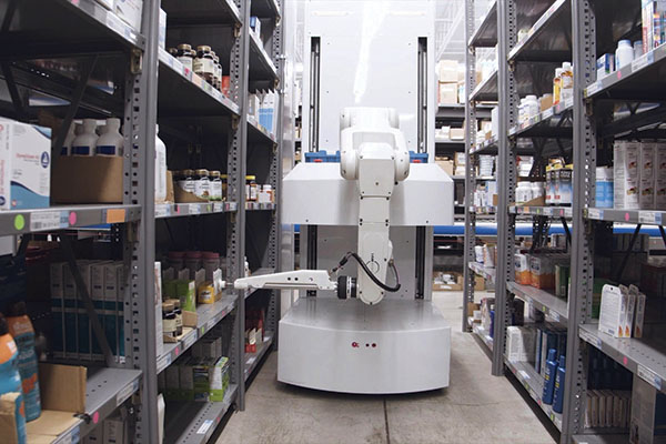 Mobile Robotics Descend on Warehouse Operations