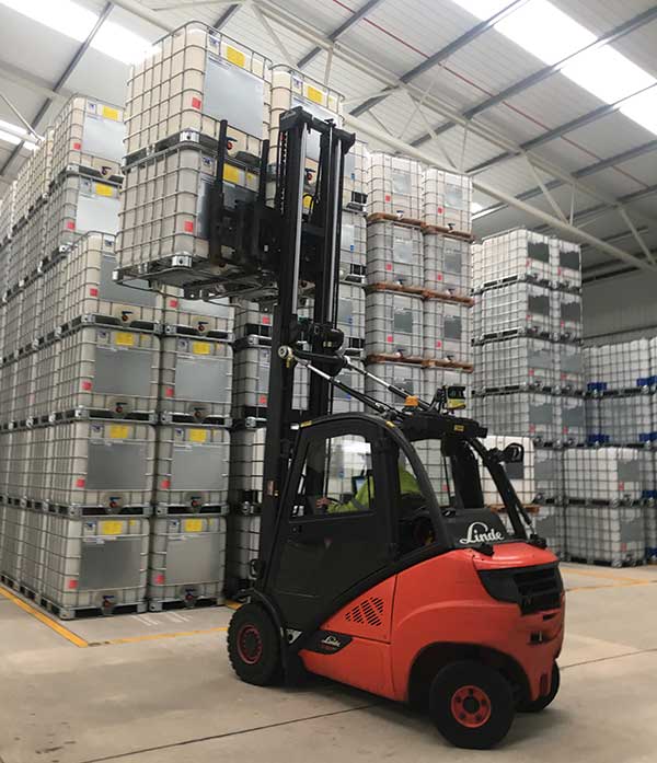 Update image url and alt text. Remove modal-target to remove modal.